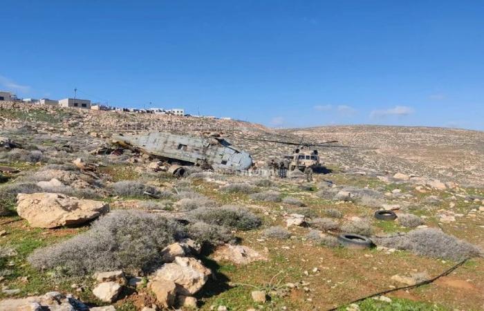 مروحية إسرائيلية تسقط قرب بيوت المستوطنين (فيديو)