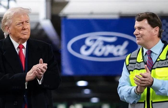 بسبب ترامب.. عامل "فورد" يجني نصف مليون دولار!
