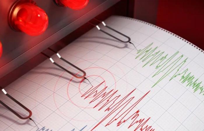 مواطنون شعروا بها... هزّة أرضيّة ضربت مصر وهذه قوّتها