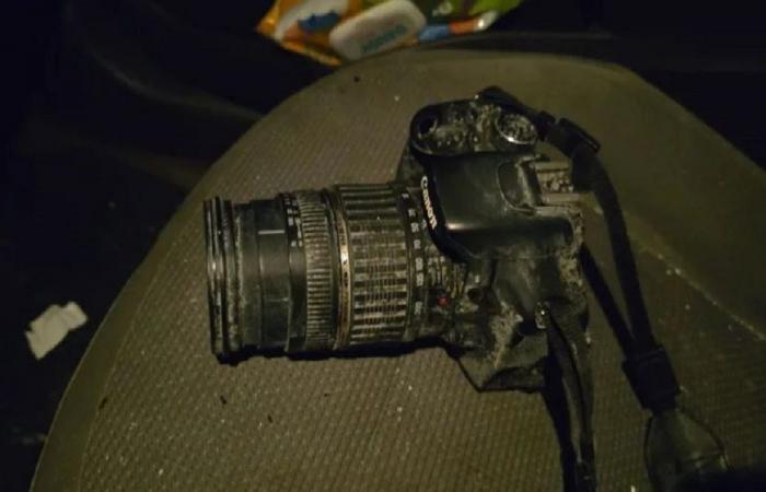 بالصور: إصابة صحافيين جراء الغارة الإسرائيلية في قناريت