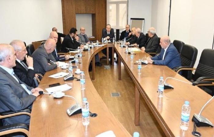 لجنة الإدارة والعدل تبحث تعديلات القوانين