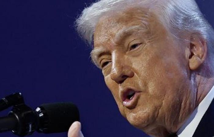 كدمات شديدة على يدّ ترامب... وتوضيح من البيت الأبيض (صور)