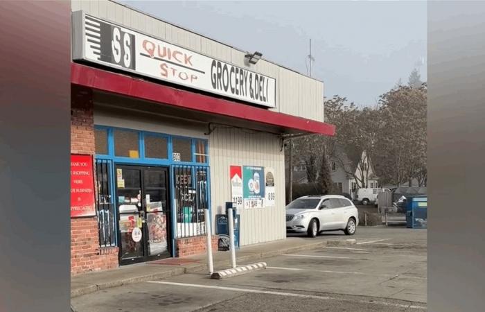 سأله عن دينه.. ثم قتله هو وكلبه