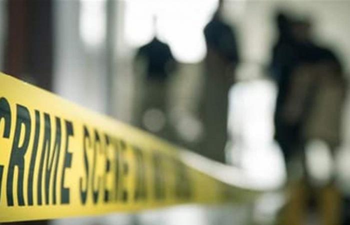 داخل مسجد في تركيا... قتل شقيقه بعد جنازة والدتهما (فيديو)