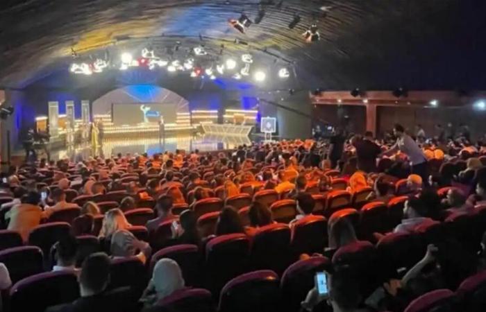 "دخان أسود" في بغداد.. صرخة مسرحية بوجه آفة المخدرات