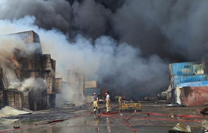 انفجار في مبنى جنوب إيران (فيديو)