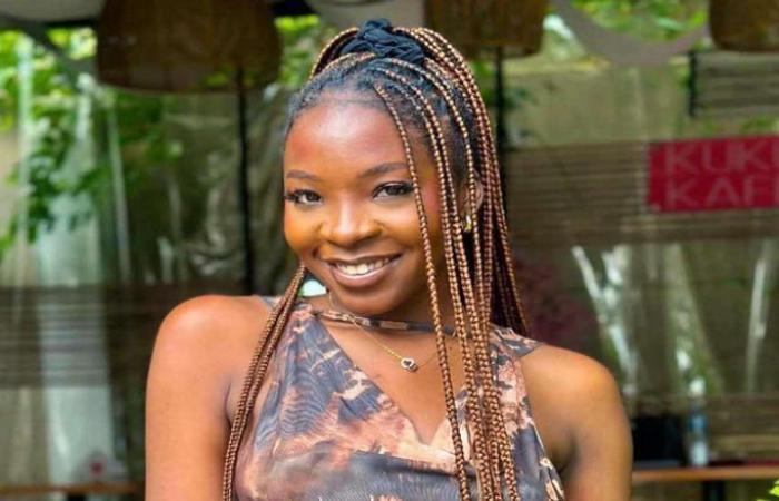 أفعى تقضي على حياة نجمة "ذا فويس"