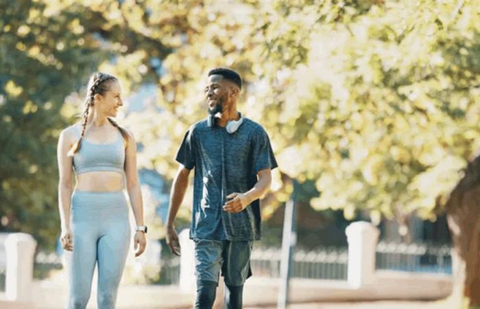 ماذا يحدث عندما تمشي 10 آلاف خطوة كل يوم؟