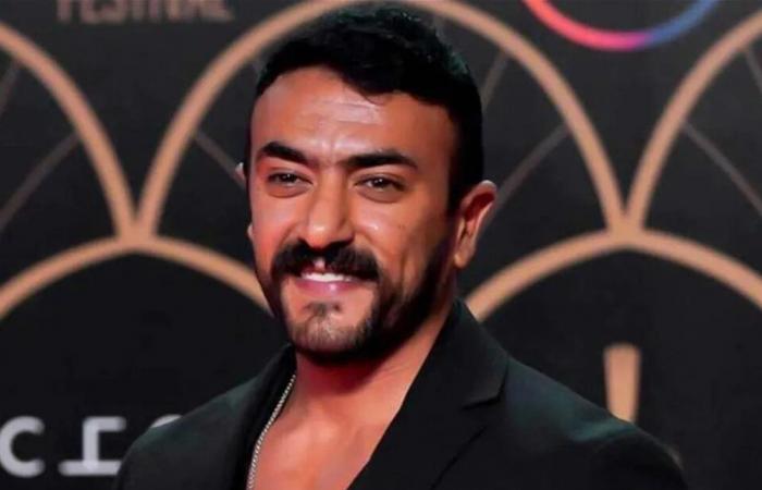 بوصلة رقص.. أحمد العوضي يروّج لمسلسله الرمضاني (فيديو)