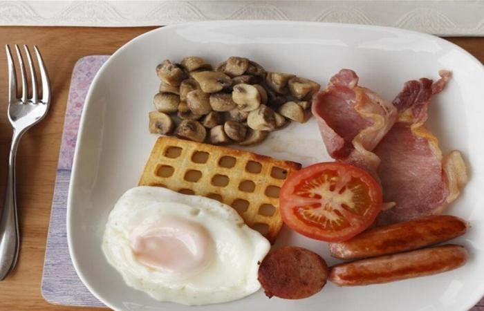 إليكم أفضل وقت لتناول الإفطار