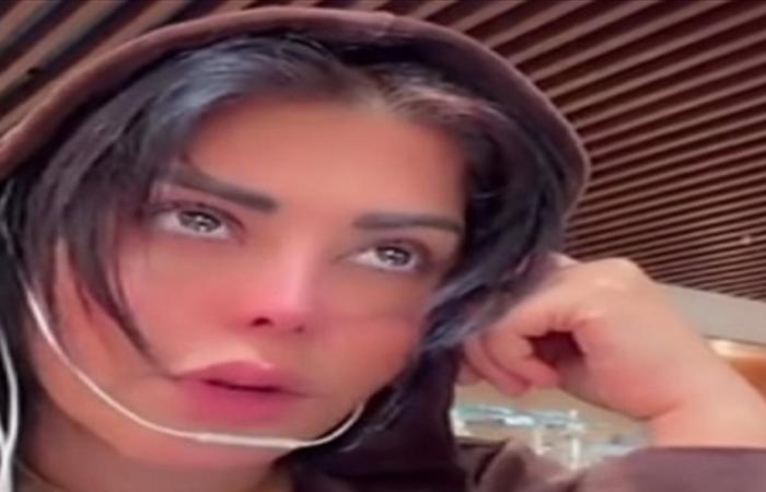 بالفيديو... فنانة بكت بسبب مقتل سيف الإسلام القذافي: رحل وحيداً ويتيماً