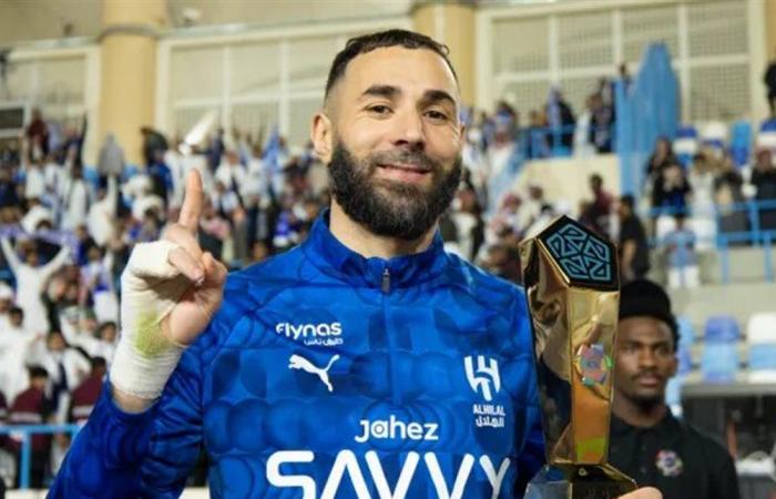 "اسألوهم هم".. ردٌّ من كريم بنزيما يثير الجدل حول كواليس رحيله