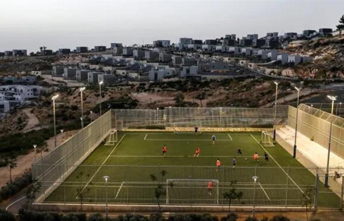 تحالف فلسطيني يقاضي "فيفا" و"يويفا" أمام الجنائية بتهمة التواطؤ مع اسرئيل