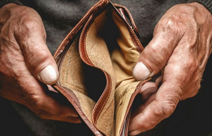 مجزرة الضرائب: الفقراء يموّلون أجورهم!