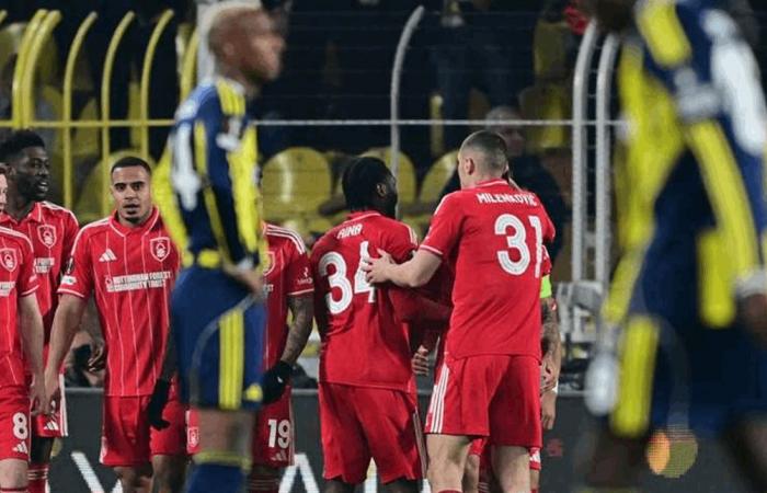 فورست يضرب في تركيا.. ثلاثية نظيفة أمام فنربخشة في ملحق الدوري الأوروبي