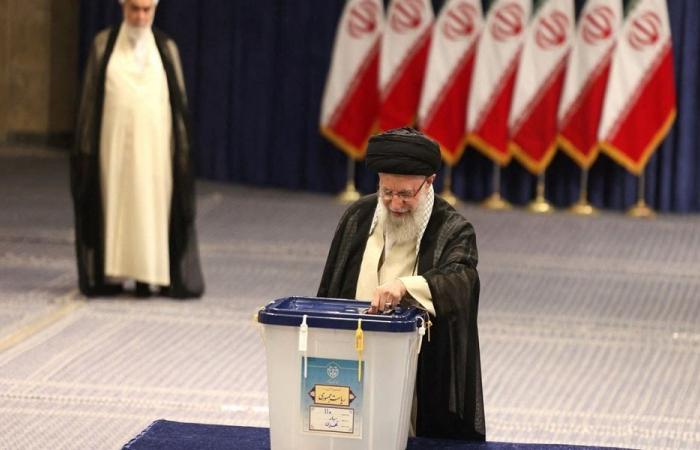 اختيار خليفة خامنئي بعد التشييع!