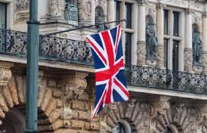 بريطانيا توقف 4 مشتبه بهم بالتجسس على مواقع يهودية