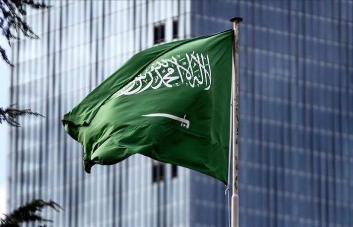 السعودية تعلن اعتراض وتدمير صاروخ باليستي