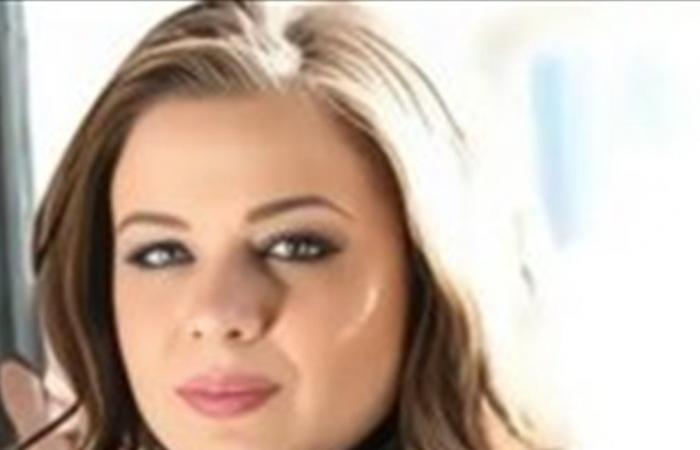 بعد وفاة ابنها.. قرار جريء لنجمة باب الحارة