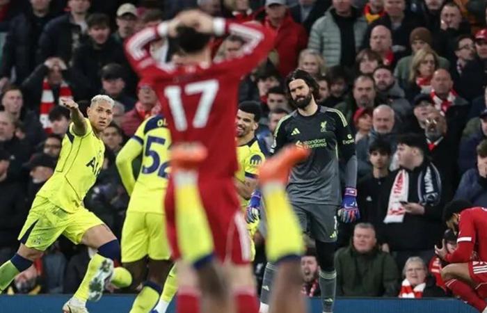 توتنهام ينتزع التعادل مع ليفربول