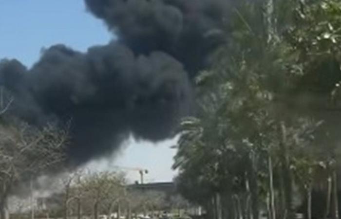 حريق كبير يُثير الذعر في مصر... شاهدوا الفيديو