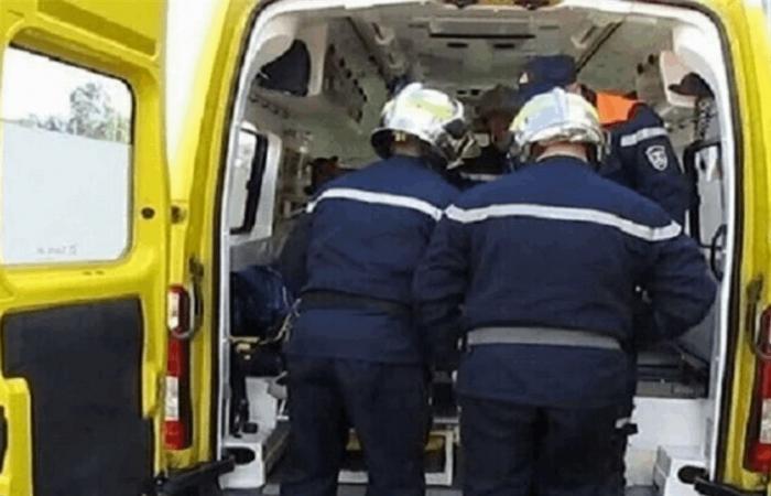 كارثة تهز الجزائر.. ضحايا بالعشرات إثر تصادم عنيف