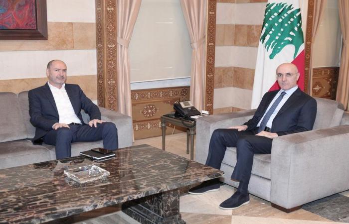 وزير الداخلية يبحث أوضاع الجنوب في ظل التصعيد