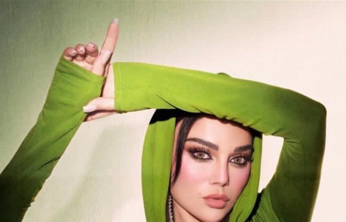 بإطلالة خضراء ساحرة.. هيفا وهبي تخطف الأنظار في عيد الفطر!