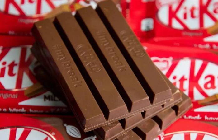 "جريمة حلوة".. لصوص يختفون بـ 12 طناً من الشوكولاتة في قلب أوروبا