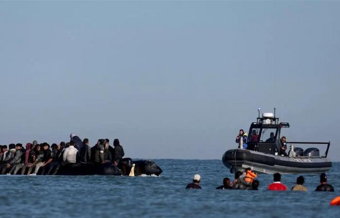 مأساة في البحر... 71 مفقوداً بعد غرق زورق قرب إيطاليا