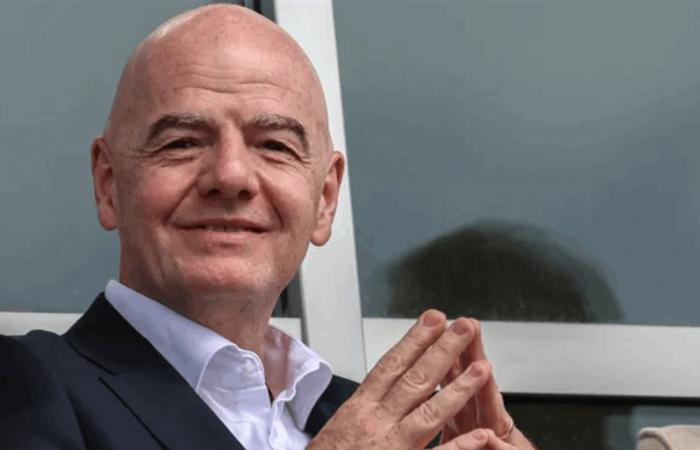 إنفانتينو يثير الجدل.. هل صنع "فيفا" كرة القدم العالمية؟