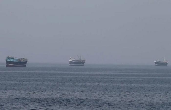 خاتم الأنبياء ينفي دخول سفن أميركية إلى هرمز