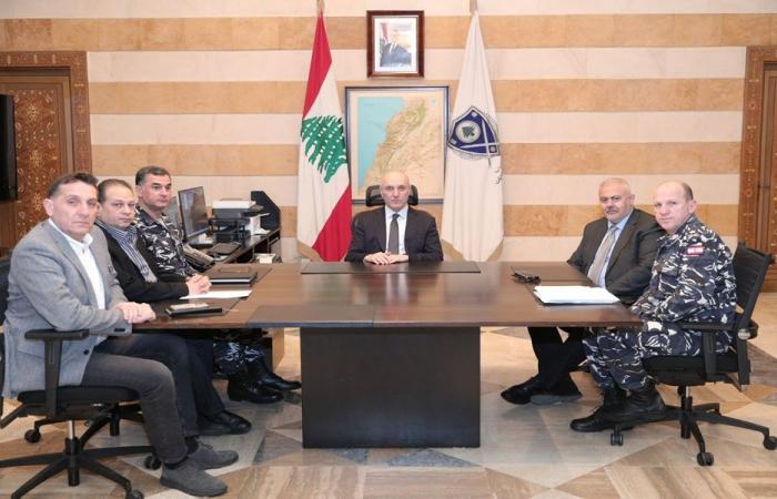 الحجّار: لتقيّد المعنيين بأي تظاهرة بآلية التقدّم بالعلم من المحافظ