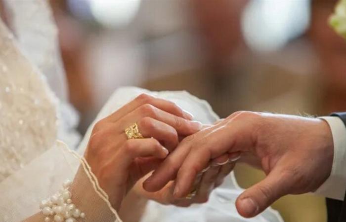 حفل أسطوري.. نجم شهير يحتفل بزفاف ابنه في جدة بحضور عدد من النجوم (فيديو)