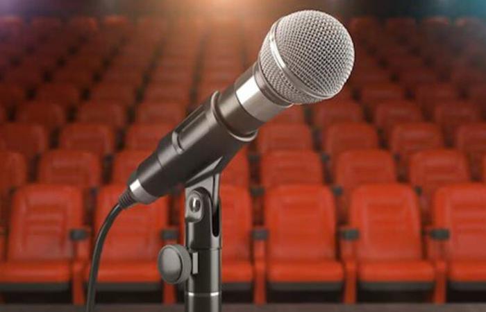 بعد تحسن حالته الصحية وخروج نجله من السجن... فنان شهير يعلن عودته إلى الغناء مجدداً!