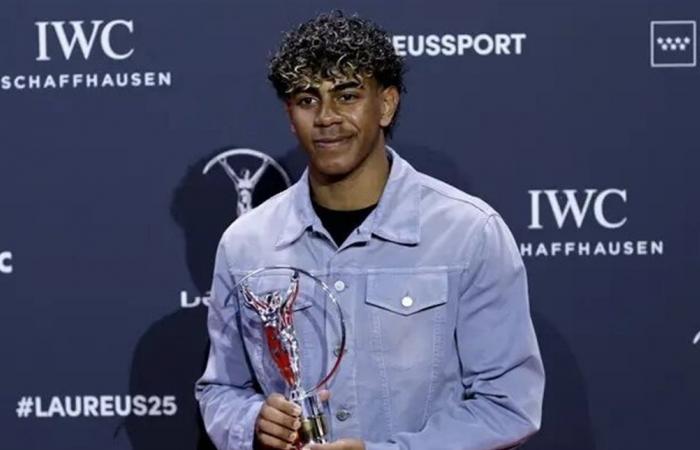 لامين يامال يفوز بجائزة أفضل رياضي شاب