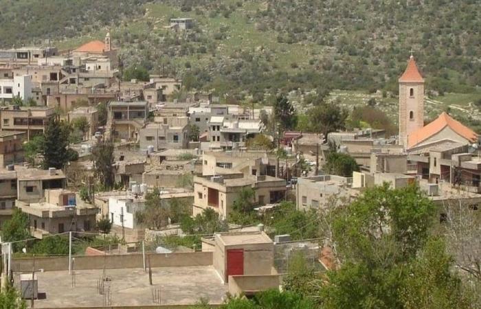 الجيش الإسرائيلي يجرف الطرقات والمنازل في دبل!