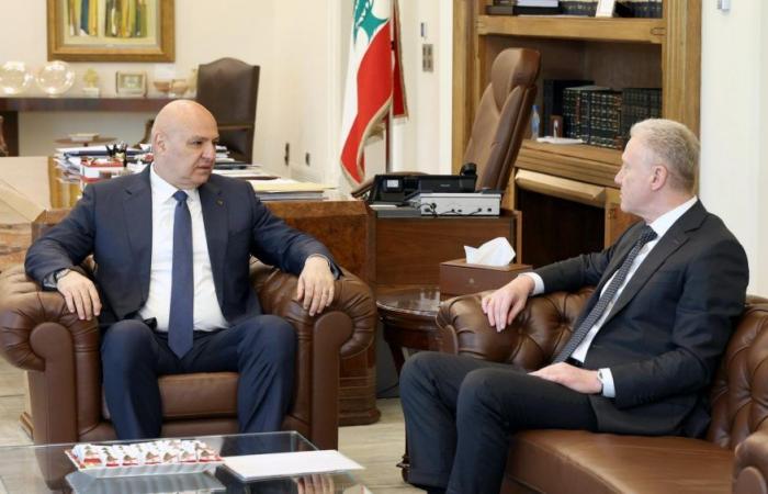 رجي يطلع الرئيس عون على نتائج جولته الخارجية