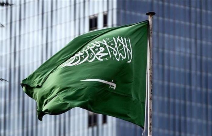 بسبب "إيبولا"...الرياض توقف السفر إلى ثلاث دول إفريقية