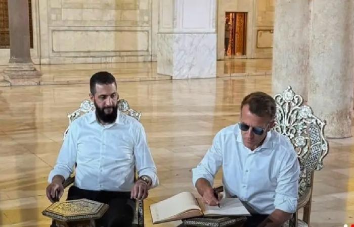 ماذا كتب ماكرون والشرع في سجل زوار الجامع الأموي؟