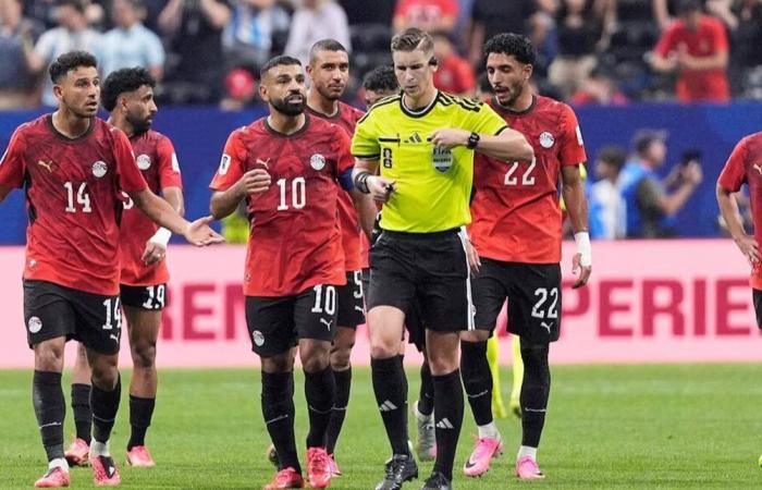 مصر تودّع بغضب.. هل ظلم التحكيم المنتخب أمام الأرجنتين؟ وما هي الدوافع؟