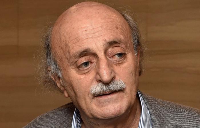 جنبلاط: الشيخ حمد بن خليفة قامة عربية استثنائية دعمت لبنان
