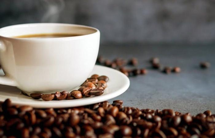 خبرٌ سار لعشاق القهوة.. فوائد تمتد من الكبد إلى القلب والدماغ