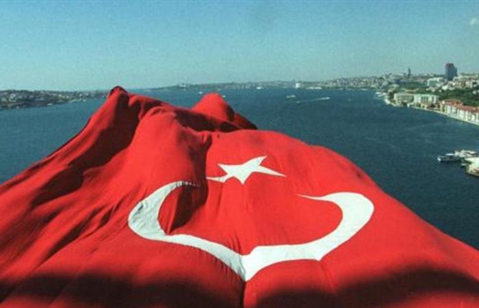 داخل منتجع 5 نجوم... تسمم جماعيّ في تركيا