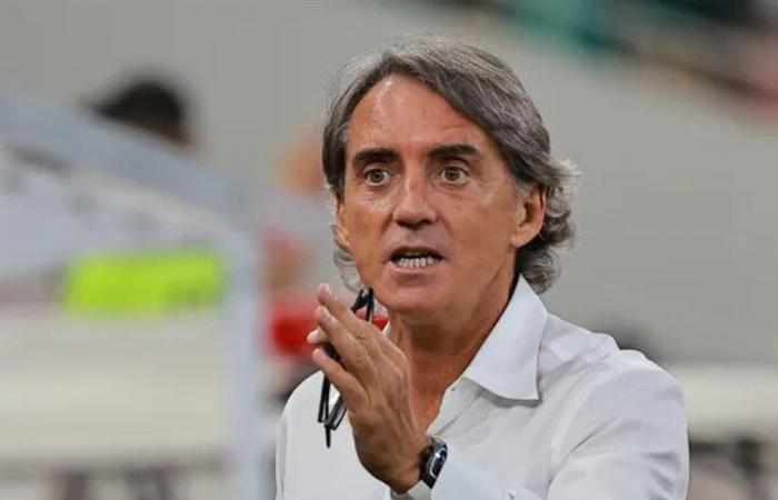 تونالي وكالافيوري في الصدارة.. مانشيني يراهن على جيل إيطاليا الشاب