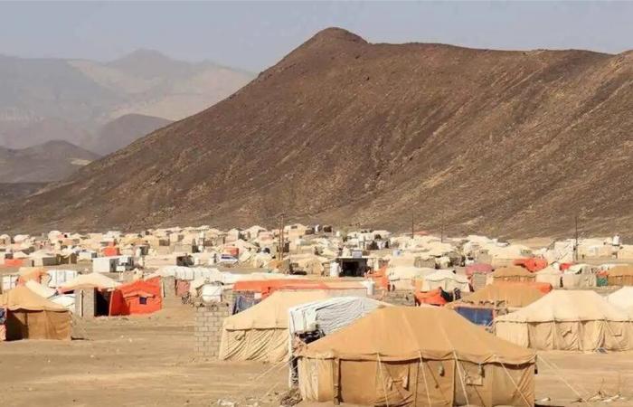 مأساة في مخيم للنازحين باليمن.. مقتل طفلين بانفجار قنبلة