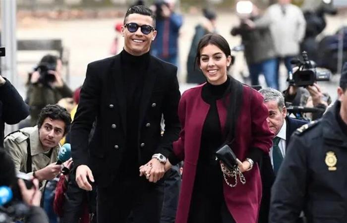 ارتداء الأسود "إلزامي".. تفاصيل مثيرة عن زفاف رونالدو وجورجينا