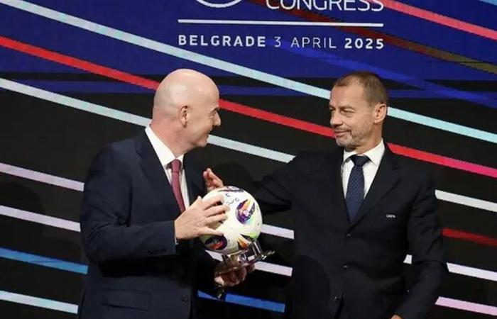 الاتحاد الأوروبي لكرة القدم يتمسك بمقاطعة بطولات فيفا