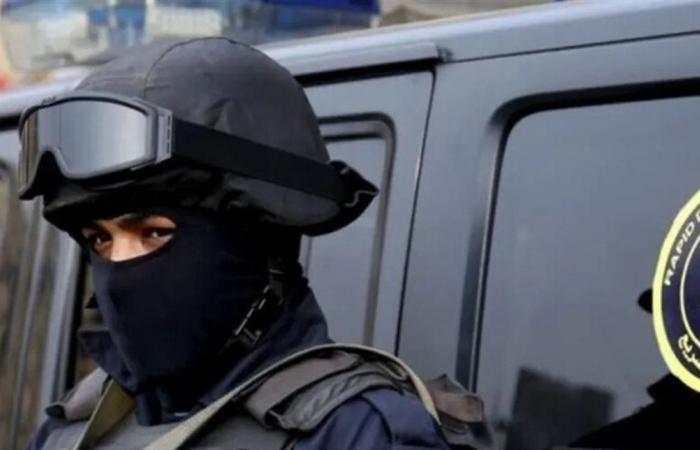 أثناء أداء عمله.. مصرع مسؤول بطريقة مروعة