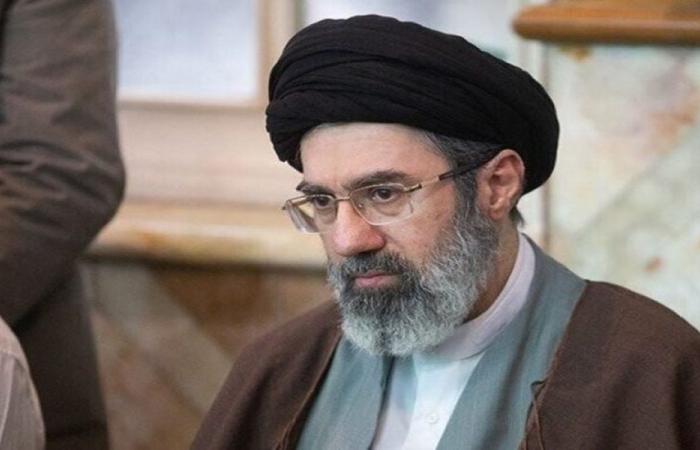 خامنئي يعيّن 6 قادة عسكريين رفيعي المستوى